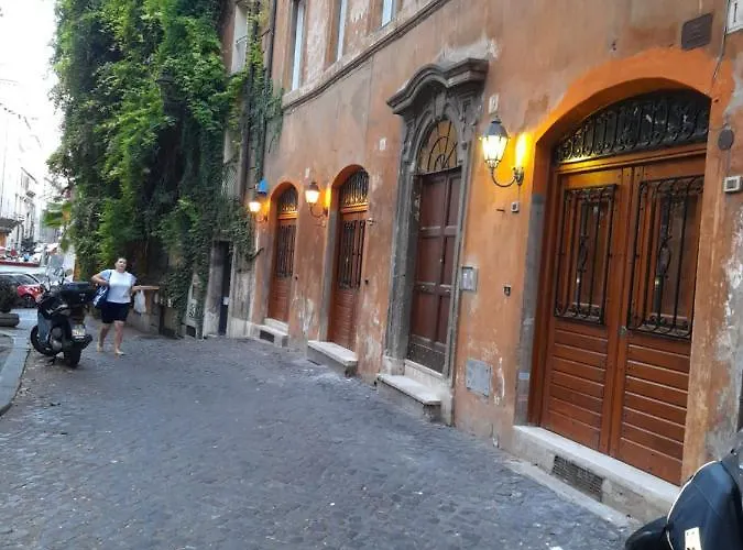 Navona Artist 7 * Рим