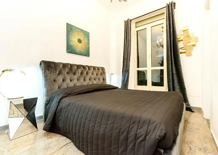 Navona Artist 7 * Рим